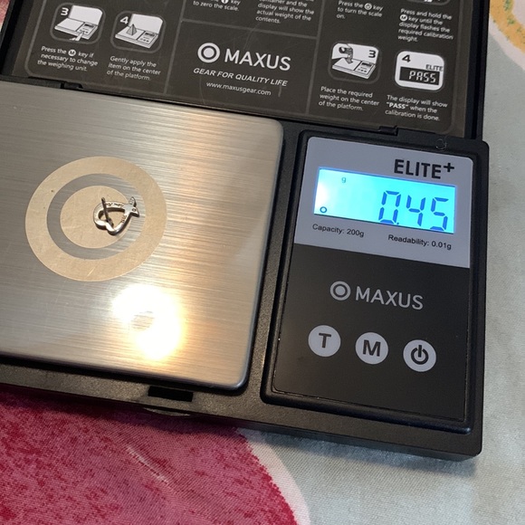 Tiffany&co single Earring. - Picture 4 of 8